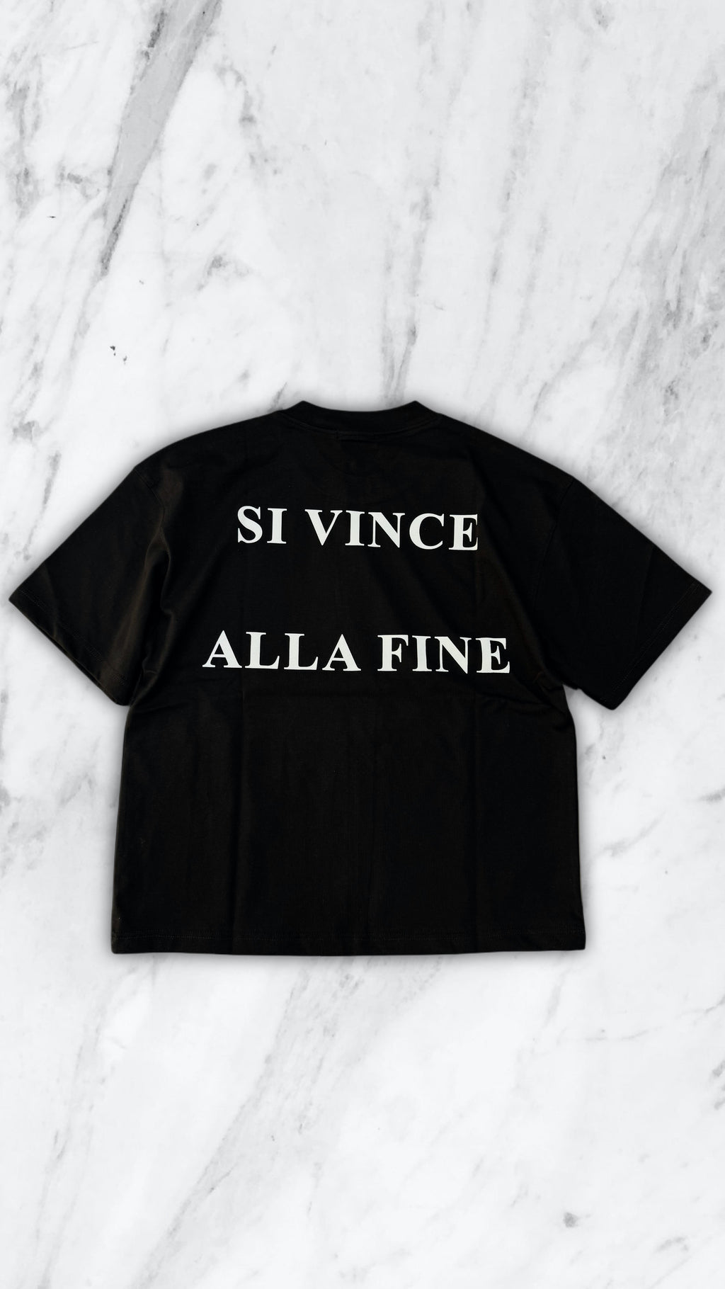 T SHIRT SI VINCE ALLA FINE BLACK
