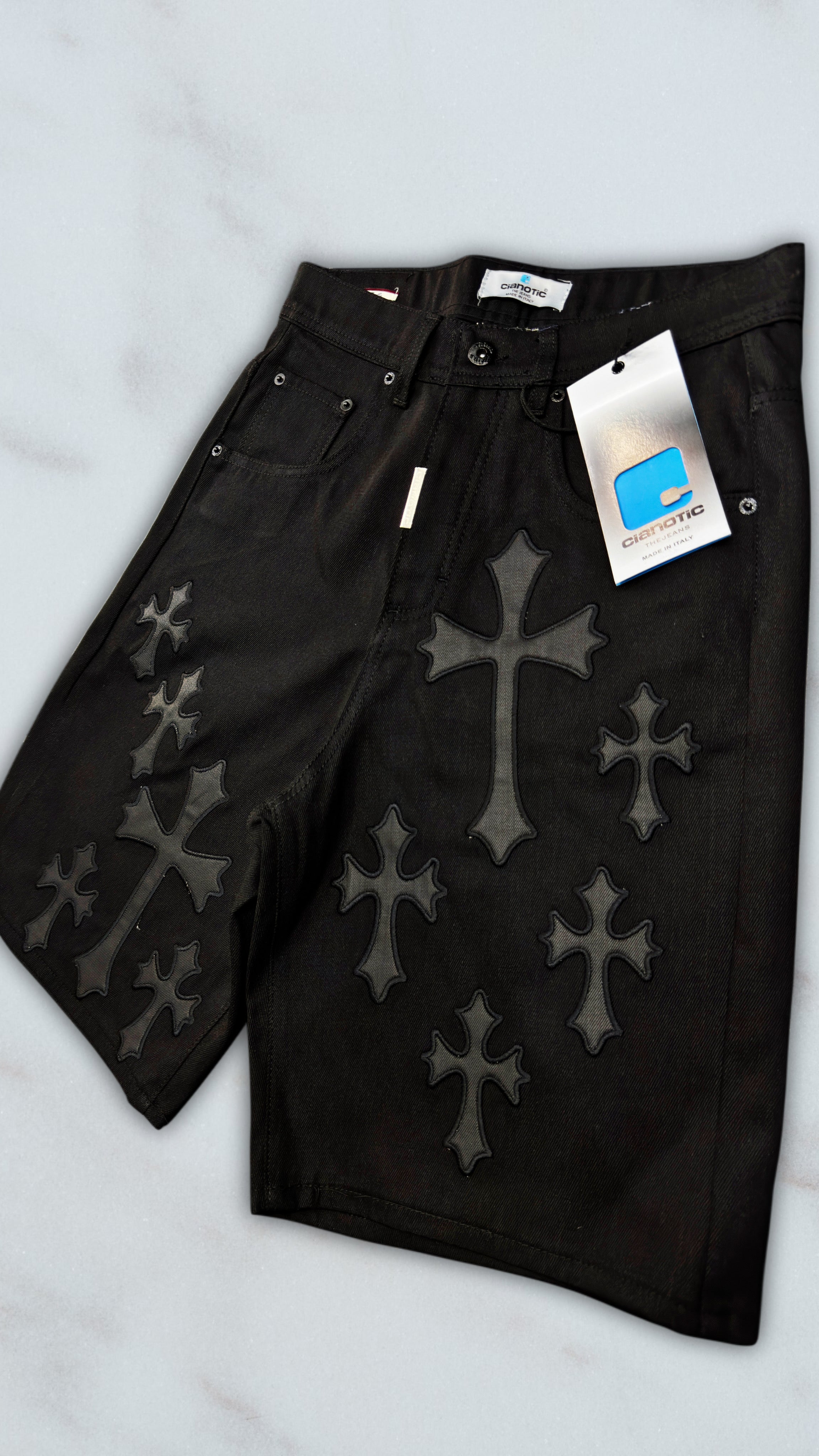 BERMUDA CIANOTIC CROSS