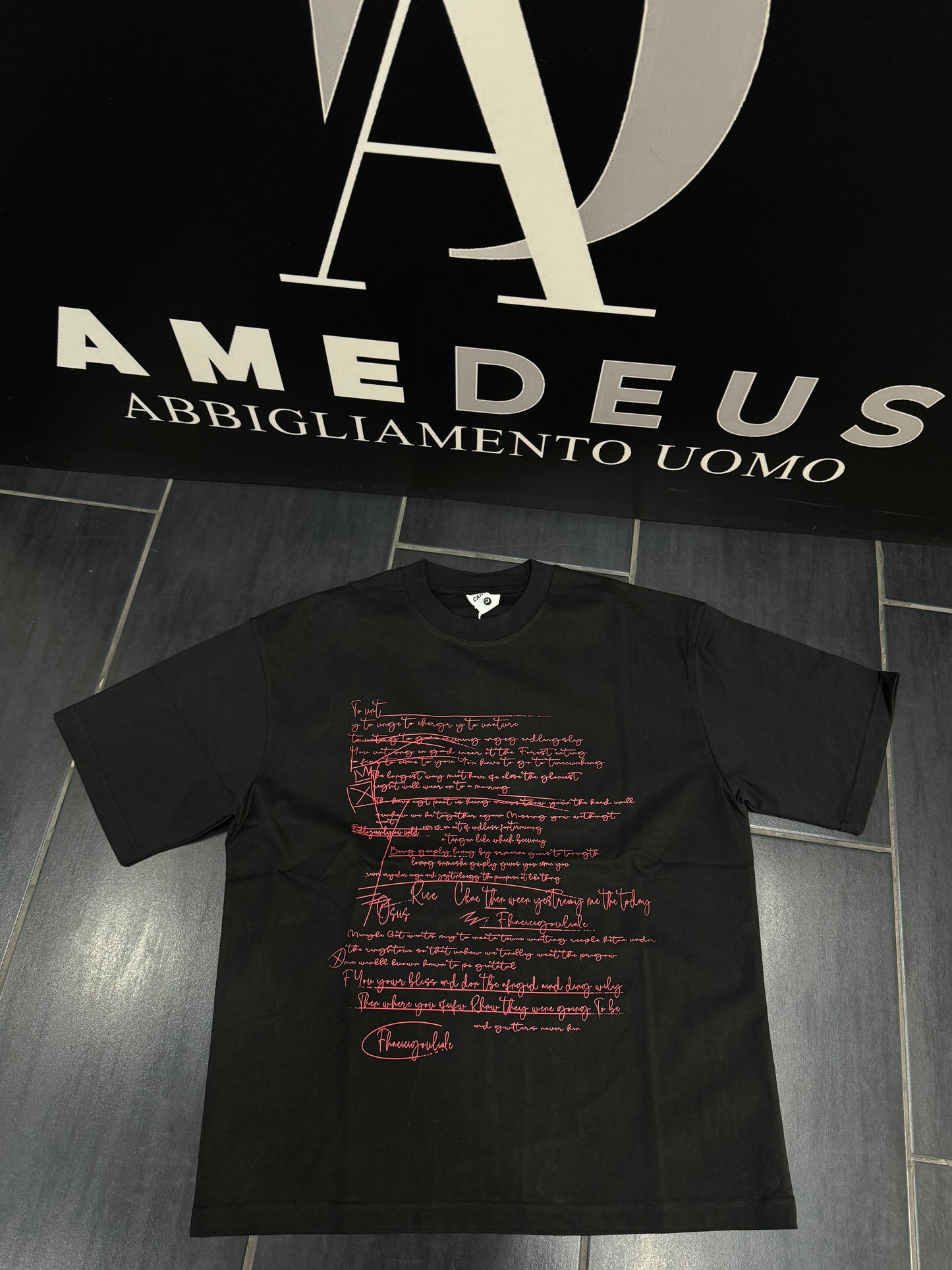 T SHIRT OVER SIZE TEXT