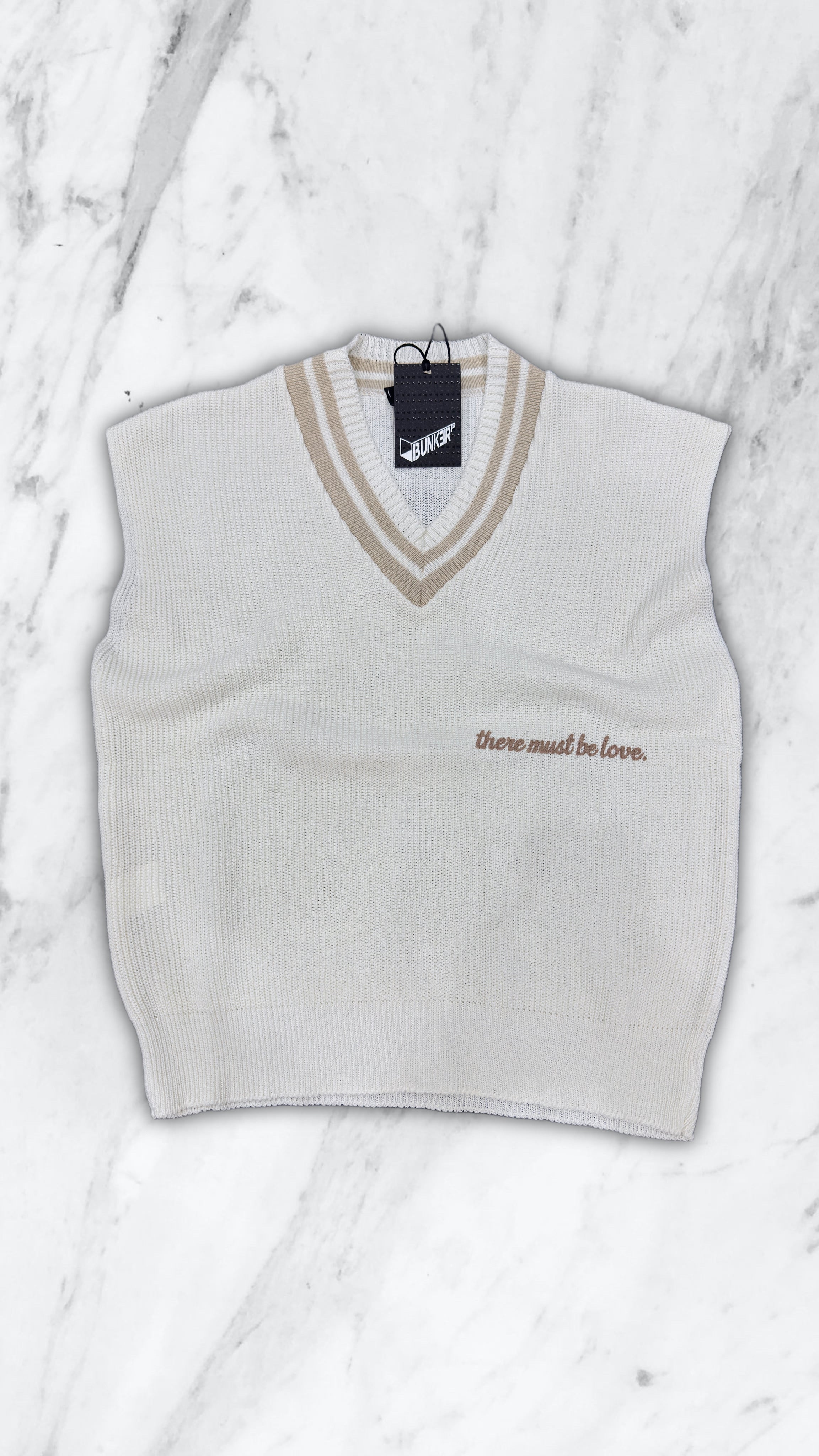 CARDIGAN BUNKER