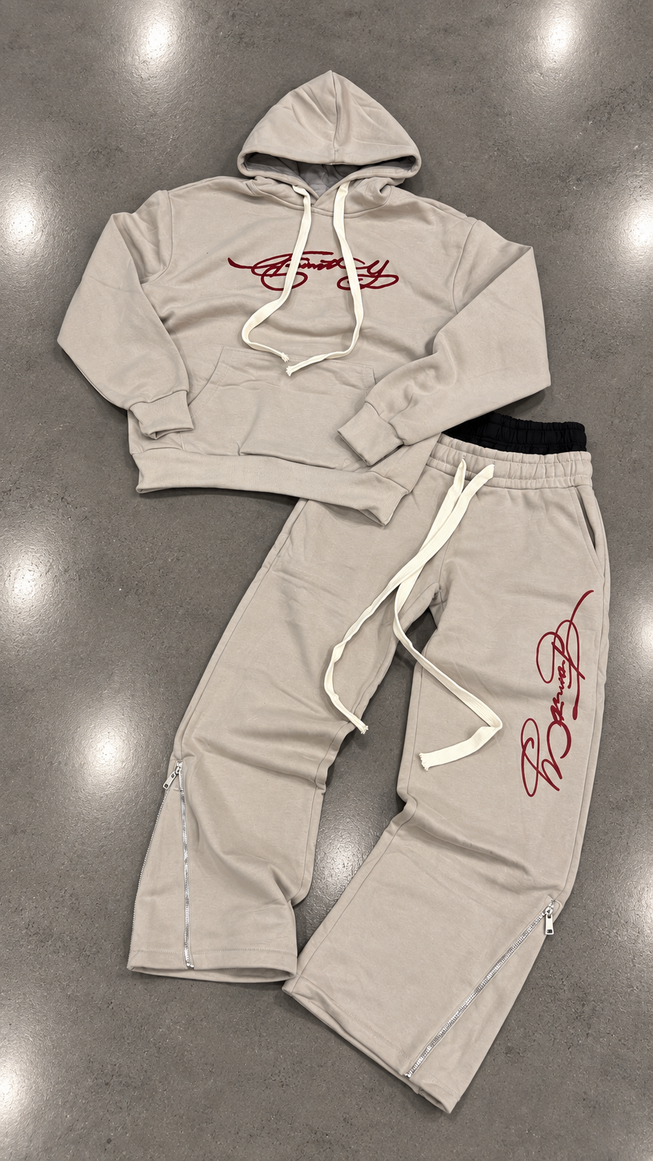 TRACKSUIT DOUBLE COMFY