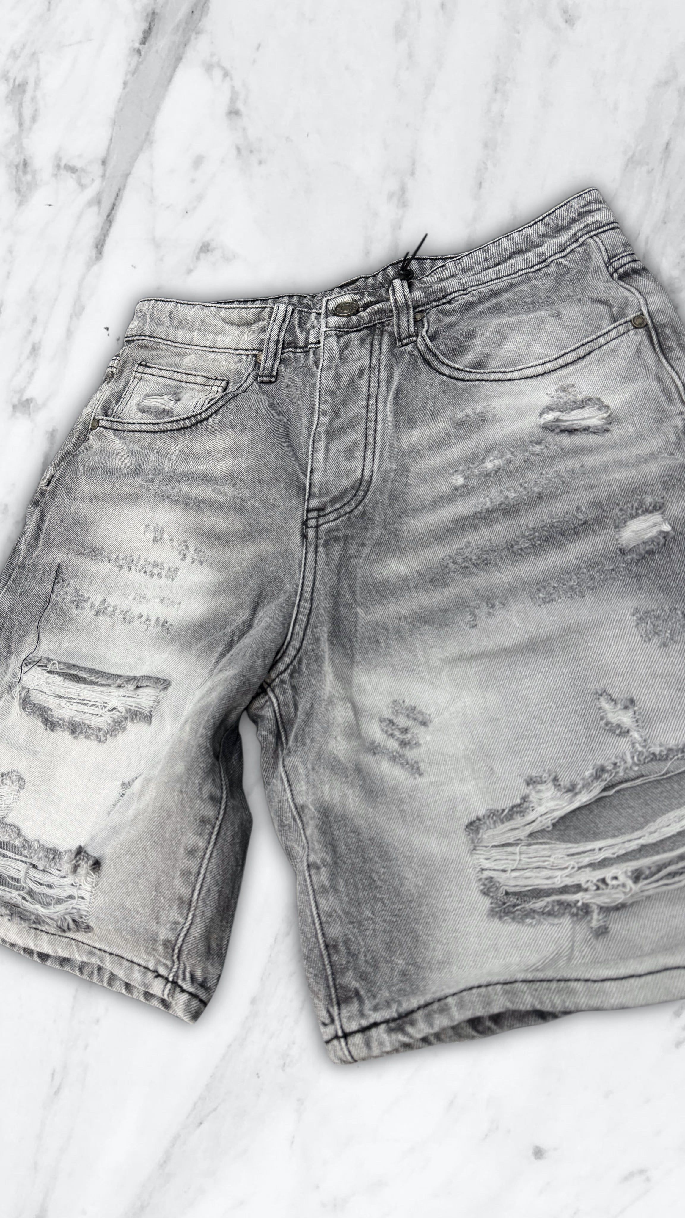 BERMUDA GREY DESTROYED