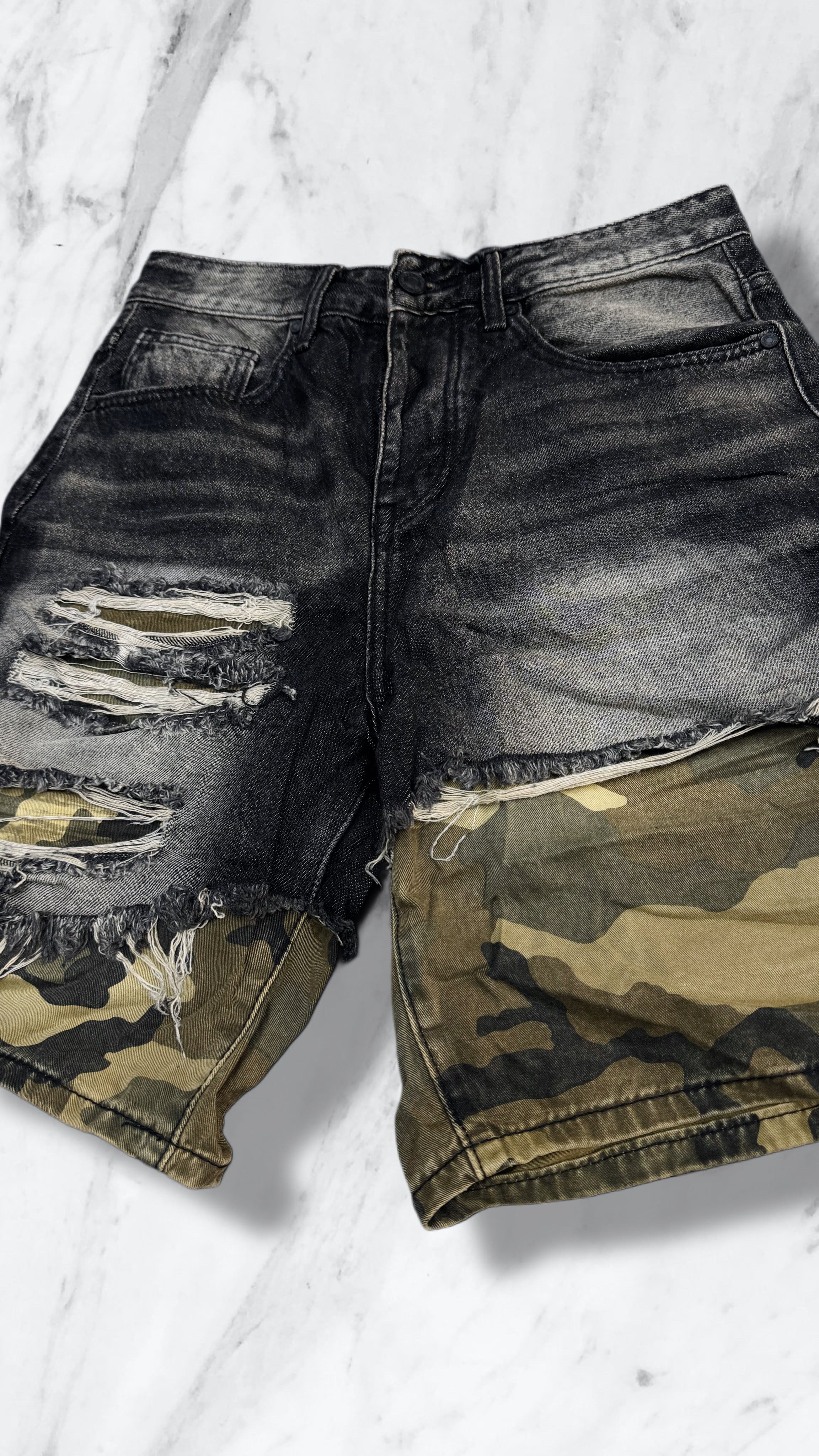 BERMUDA ARMY BLACK