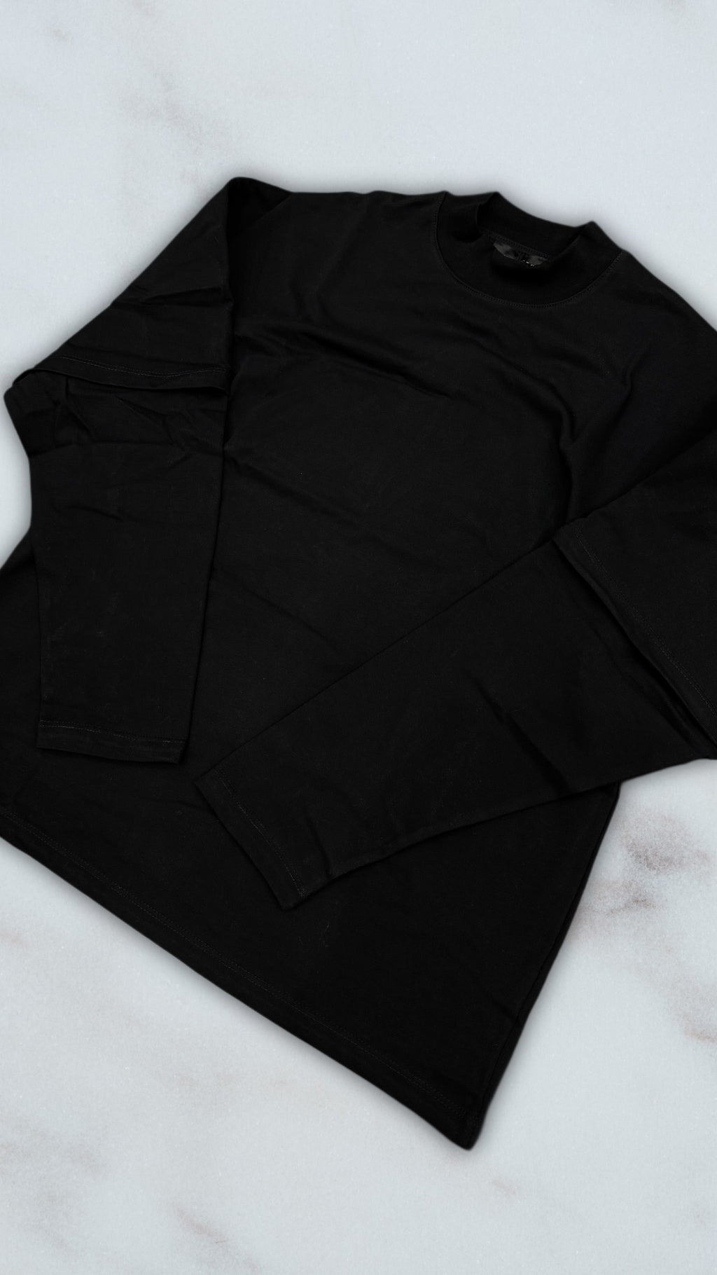LONGSLEEVE BASIC BLACK