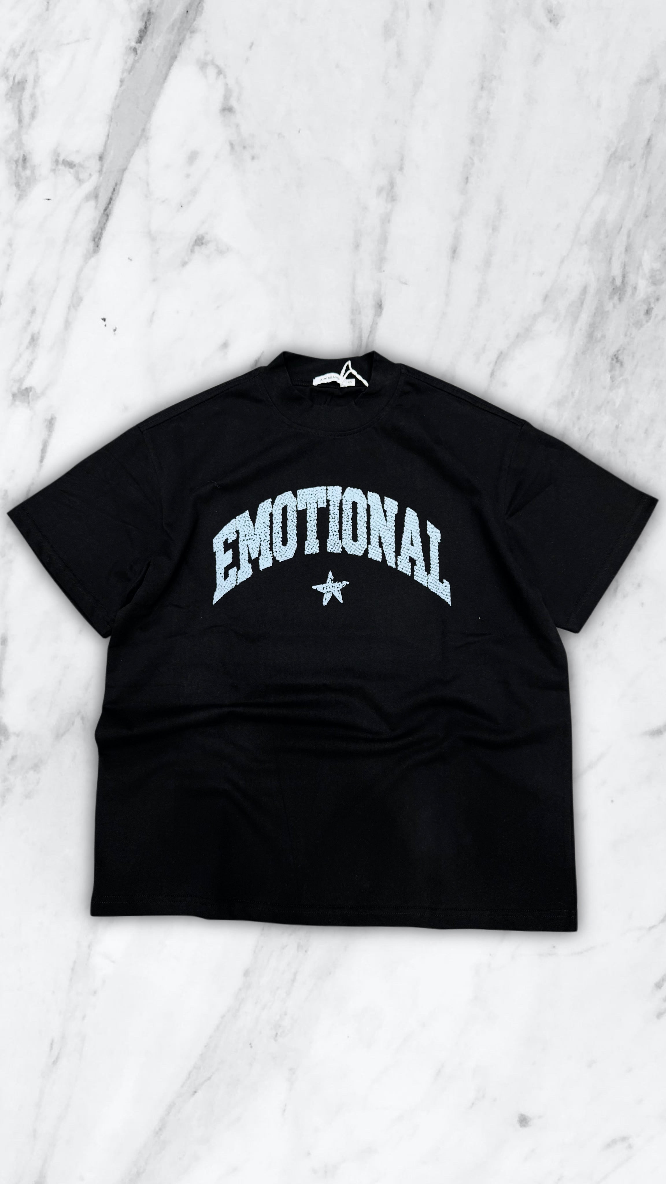 T SHIRT EMOTIONAL