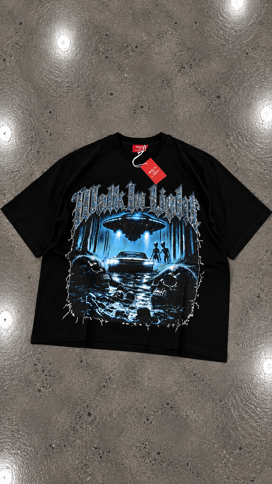 T SHIRT WALK IN LIGHT ALIEN