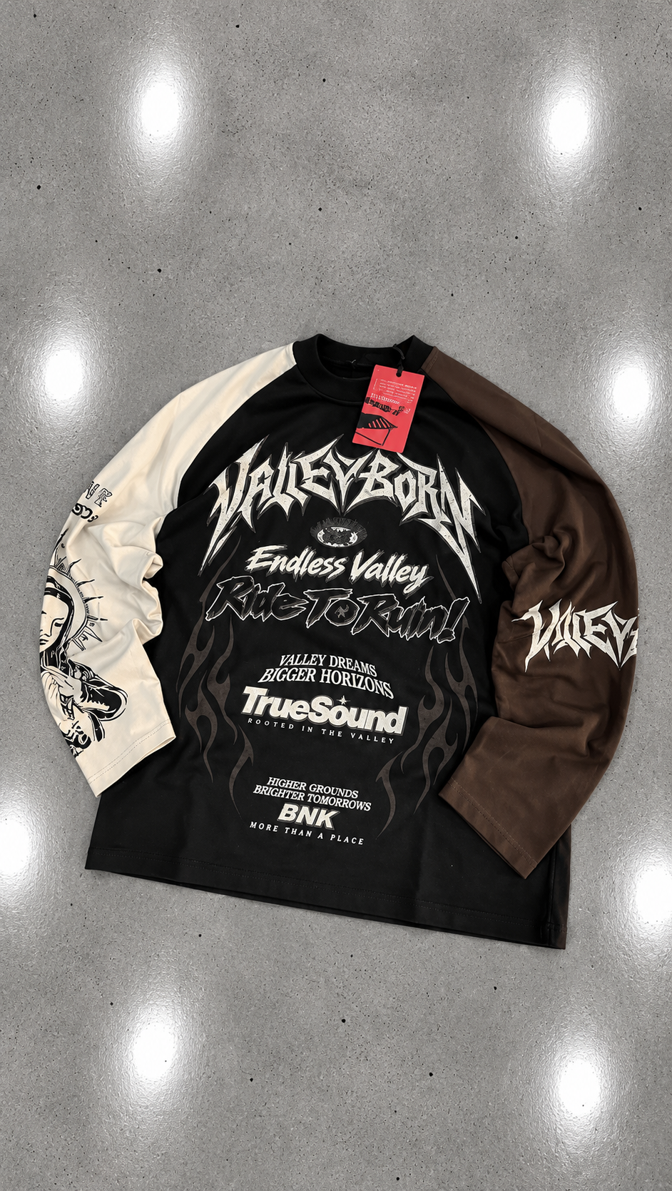 LONGSLEEVE BUNKER VALLEYBORN
