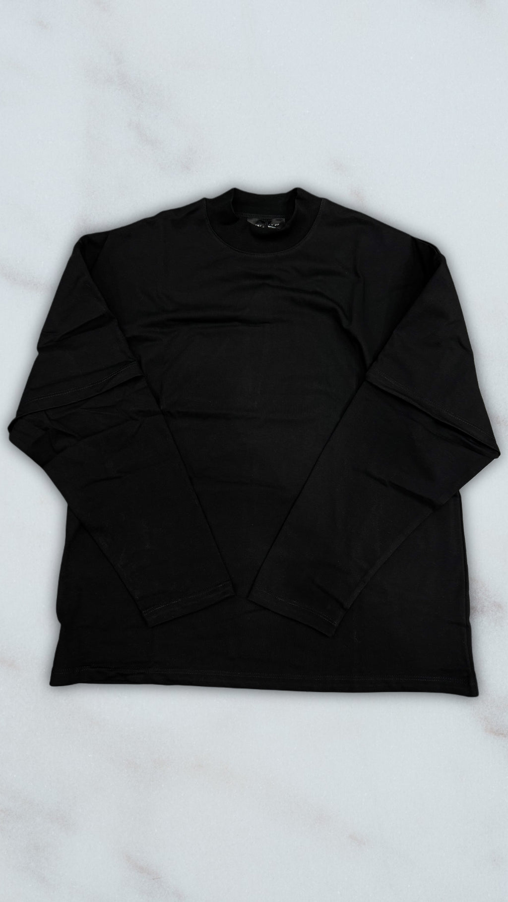 LONGSLEEVE BASIC BLACK