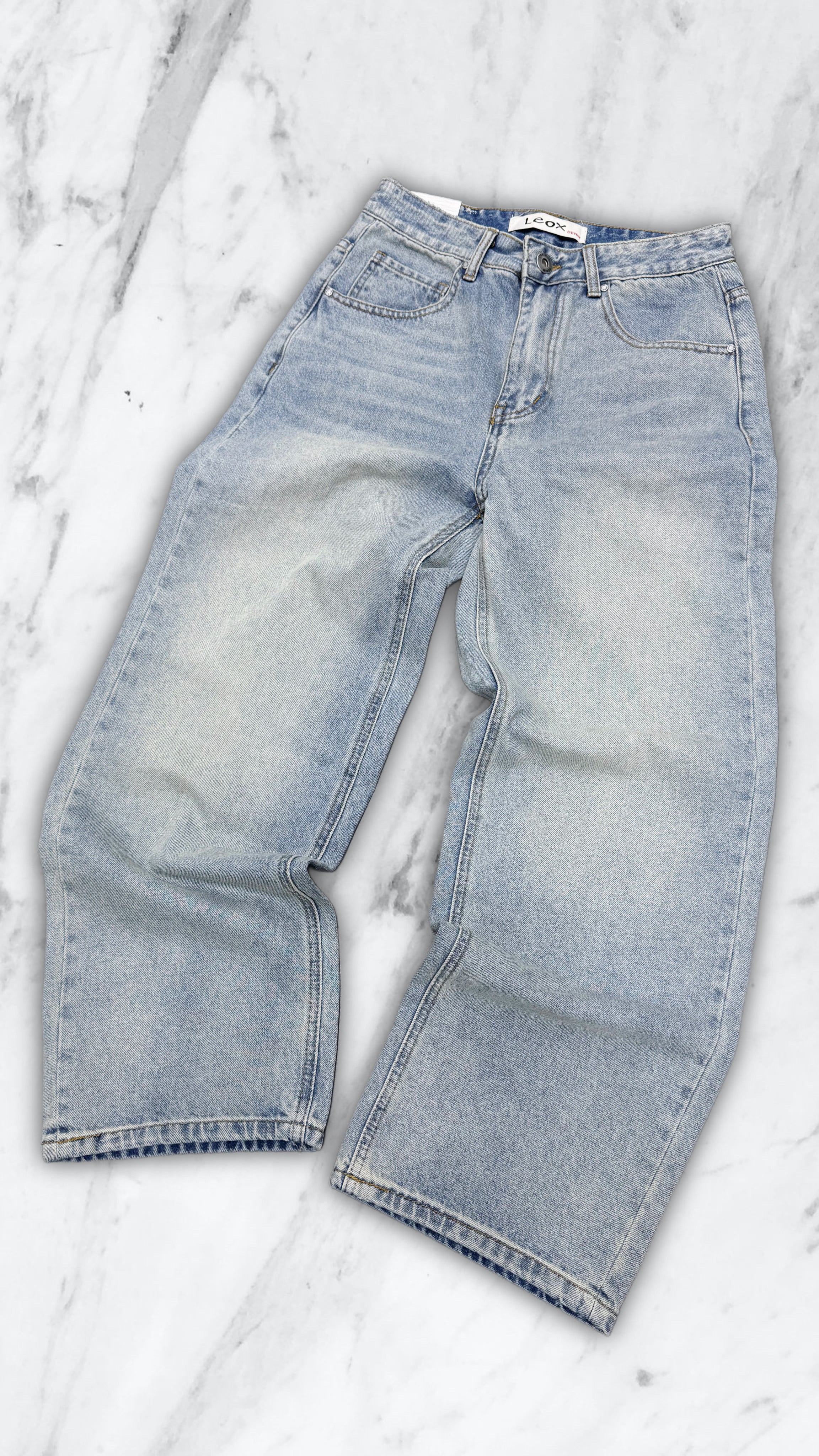BAGGY PASTER