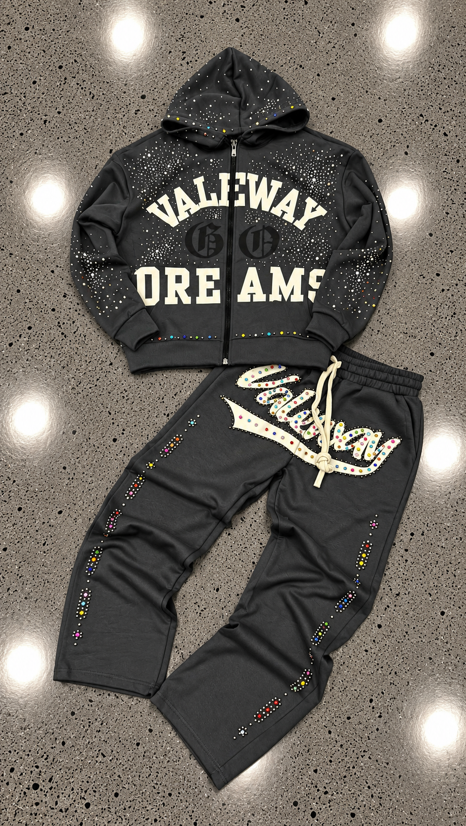TRACKSUIT VALE FOREVER
