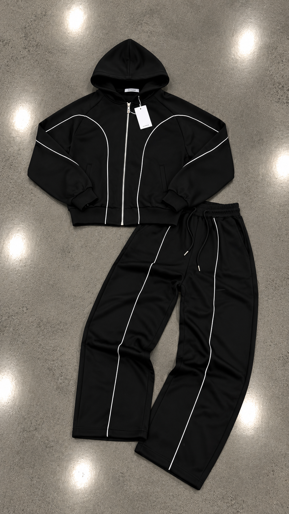TRACKSUIT JAKUT